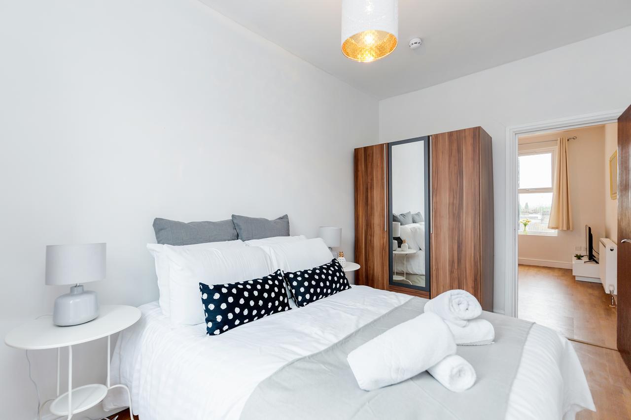Welcomestay Clapham Junction 2 Bedroom Apartment ロンドン エクステリア 写真