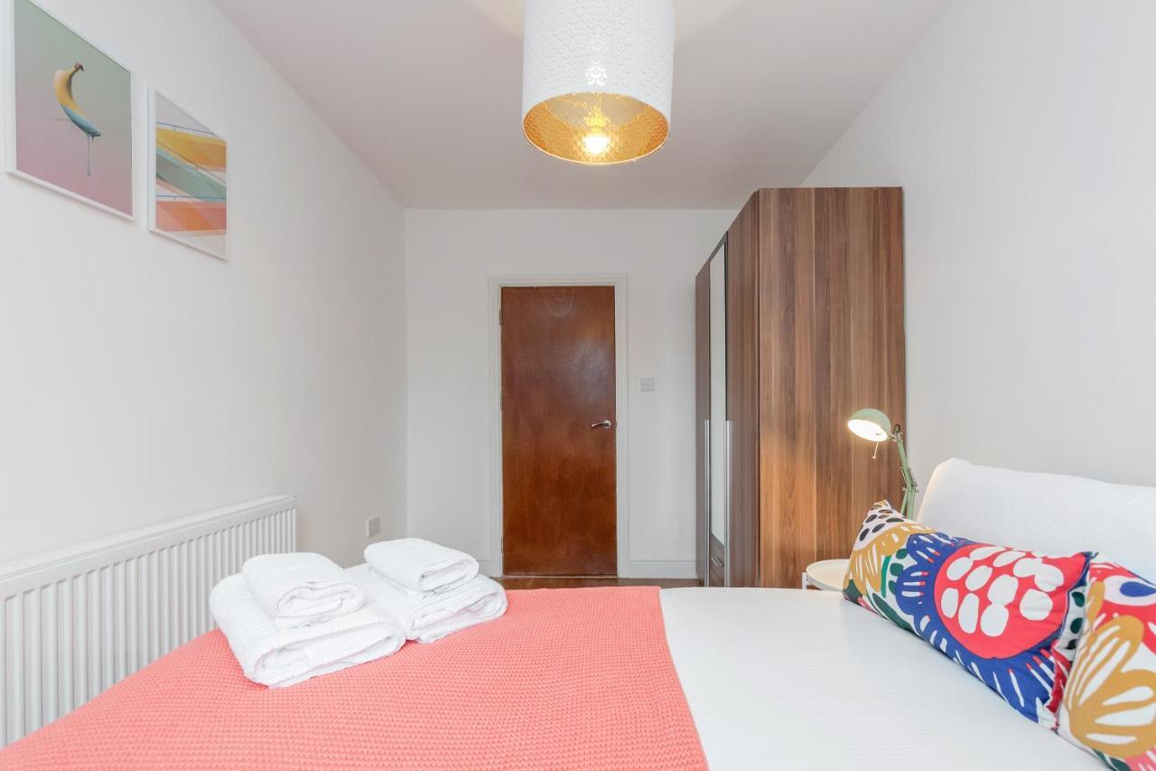 Welcomestay Clapham Junction 2 Bedroom Apartment ロンドン エクステリア 写真